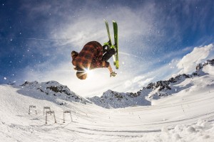 开云体育入口-浙江队对阵吉林队，浓眉惊艳四座，背后是十年如一日的淬炼