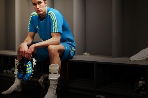 开云体育APP下载-欧冠决赛焦点战，厄瓜多尔连续得分压制利物浦，南美风暴席卷欧洲之巅