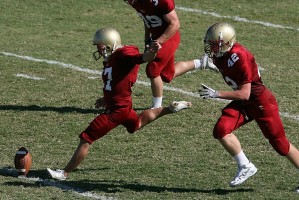 开云体育-佛罗伦萨打穿马德里竞技，卡塞米罗如何成为那枚最沉默的棋子