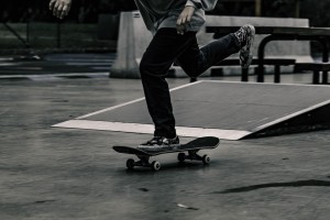 开云体育平台APP-萨卡独造三球闪耀美洲对决，厄瓜多尔4-0碾压秘鲁，锁定F组头名晋级